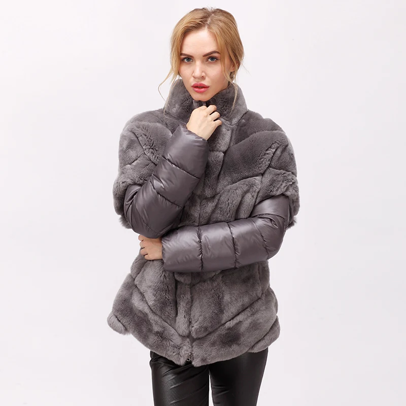 Vera pelliccia шубы. Vera pelliccia. Этикетка норковой шубы. Fur coat silver fox fur coat. Фенди меховые изделия.
