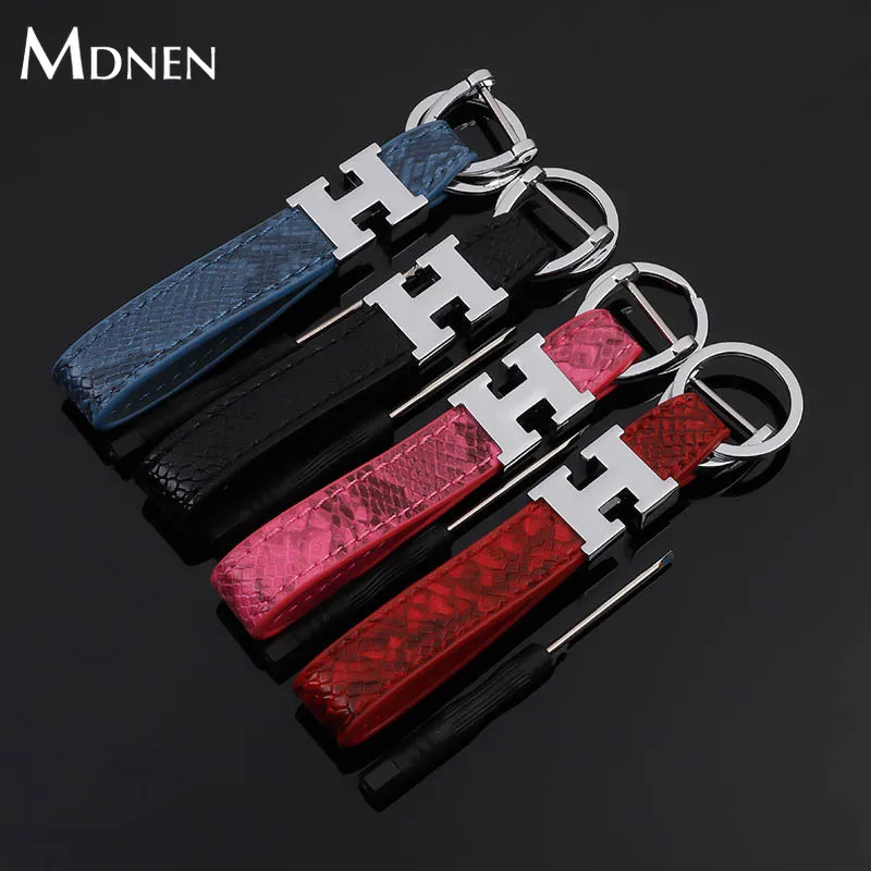 

MDNEN Horseshoe Buckle Metal Letter H Crocodile Pattern Leather Keychain Litchi Leather Key Chain Keyfob Keyholder Car Keyhains