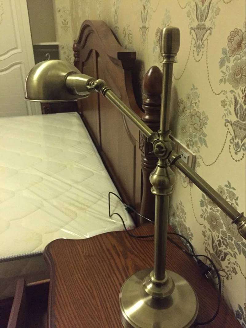 Antique Bronze Book Light Reading Desk Lamp Decorative Table Lamps