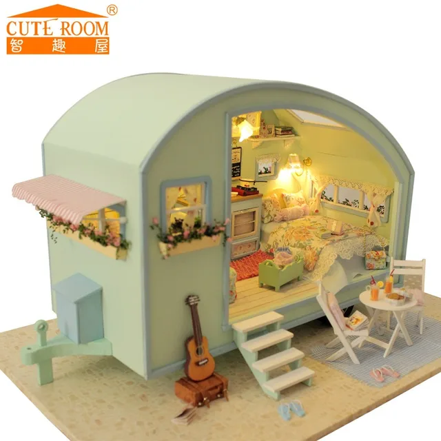 mini wooden doll house with furnitures assembling diy house dolls