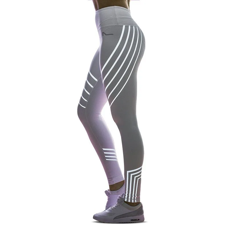 

2018 Reflective Leggings Glow In The Dark Night Light Stripes Laser Fitness Yoga Pants Tights Sportswear Tracksuit Women Female