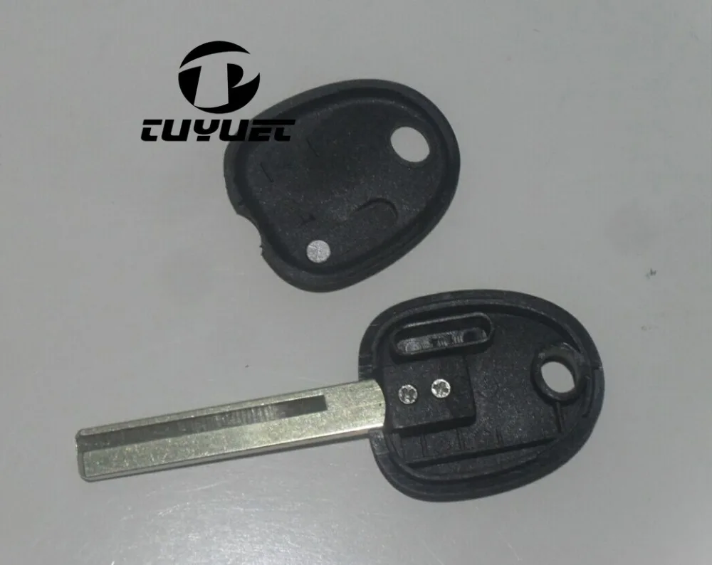 Hyundai Accent Transponder Key Shell  (10)-1