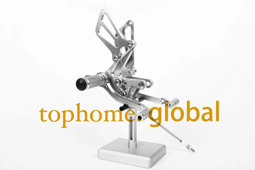 

Free Shipping Motorcycle Silver CNC Rearsets Foot Pegs Rear Set For Suzuki GSXR750 1996-2005 1997 1998 1999 2000 2001 2002 2003