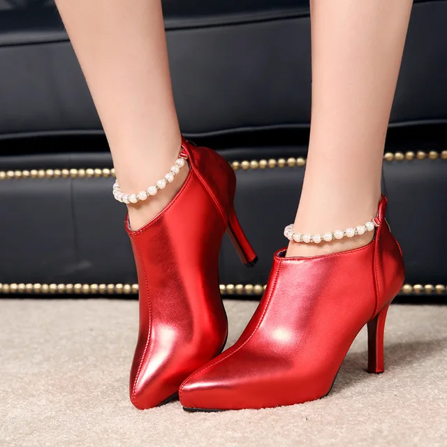 ankle boots with strings