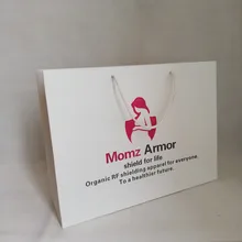 1000 шт/партия 26Hx35x13cm одежда реклама толстые бумажные вместительные сумки для покупок на заказ Подарочный магазин Рекламные сумки с логотипом