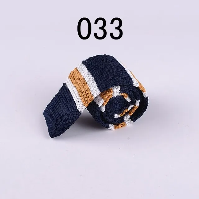 033