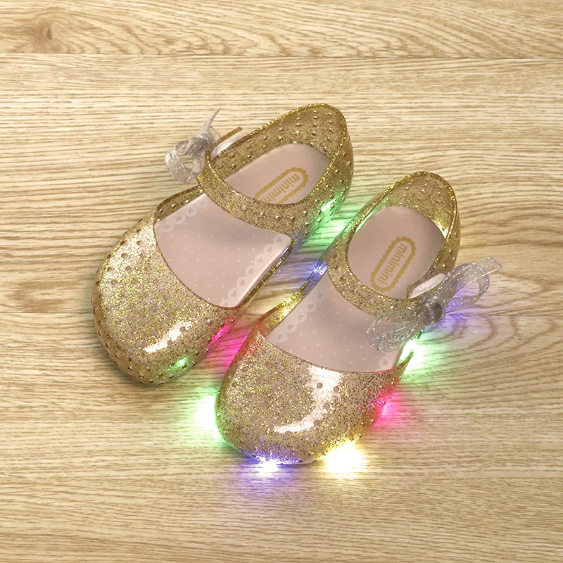 Светодиодный светящийся светильник с бантиком; красивые тапочки с круглым открытым носком; прозрачная ароматная обувь для девочек; детские сандалии - Цвет: Синий