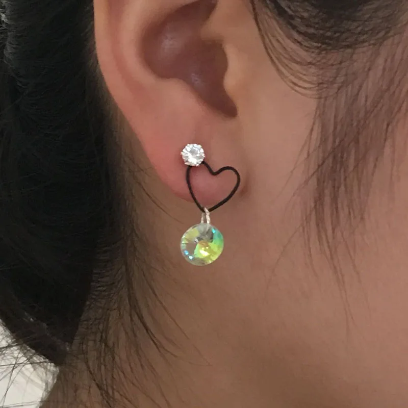 

TDQUEEN Heart Stud Earrings For Women Cubic Zirconia Crystal Black Circle Ear Jewelry Fashion Simple Style Pendant Earing Gift