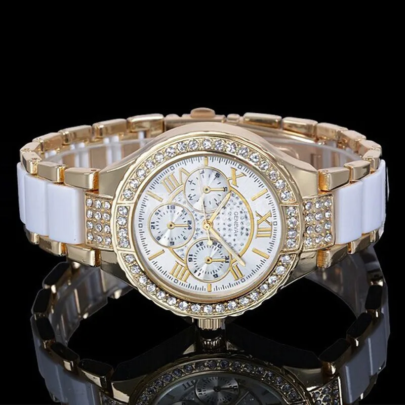 Fashion Women Bracelet Watches Roman Numerals Rhinestone Alloy Analog Quartz Dress Wrist Watch Watches Clock Relogio