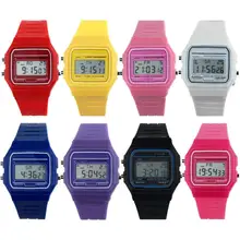 Nuovo Cinturino In Gomma di Silicone Retro Vintage Digitale Della Vigilanza Delle Ragazze Dei Ragazzi Mens Relojes Hombre Vintage Relogio Feminino Masculino Regalo 40p