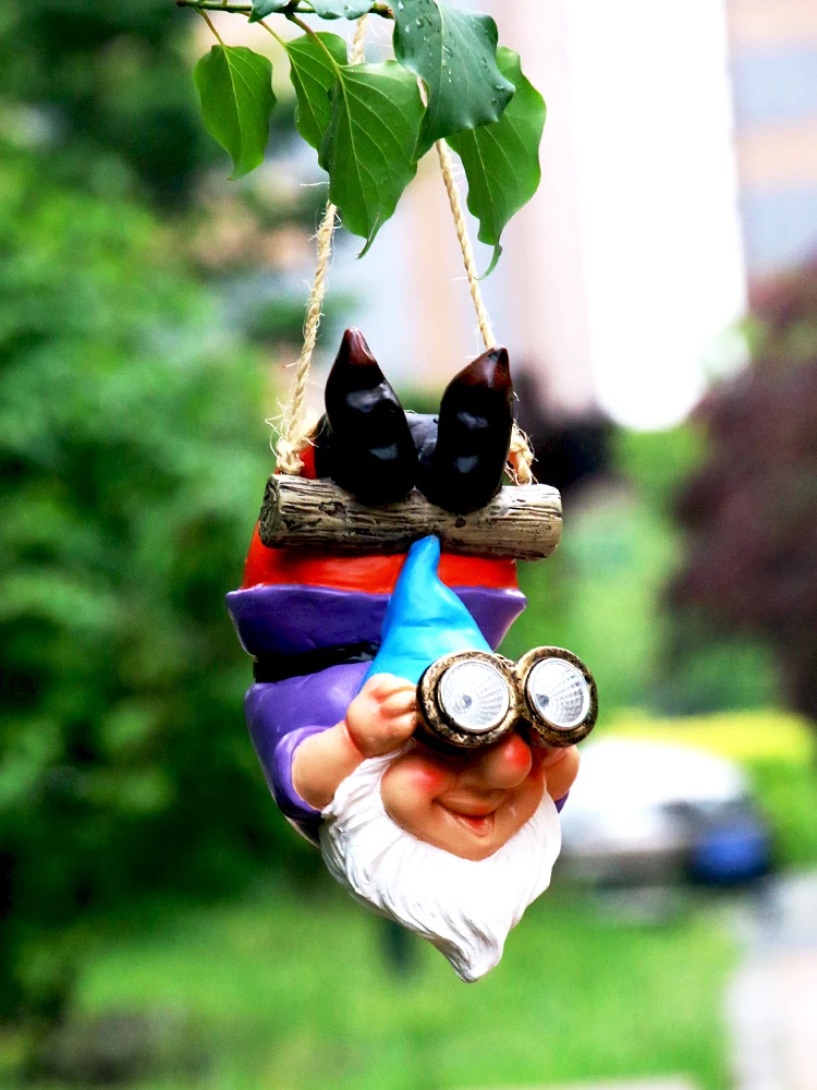 

Hangable Dwarf With Glasses Hat Statue Solar-Powered Waterproof Outdoor Yard Garden Decoration Courtyard Farmyard Statue