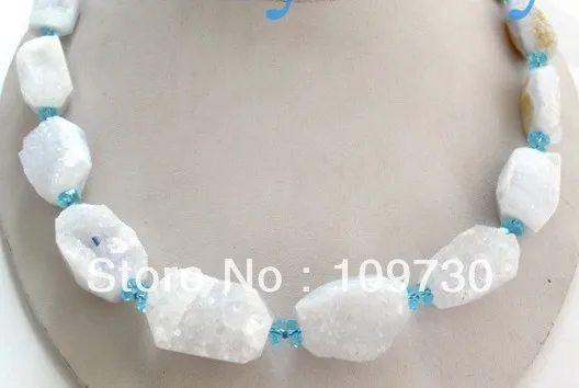 

Jewelry 0012177 Faceted Baroque Chalcedony Druse&Faceted Wheel Crystal Necklace 21