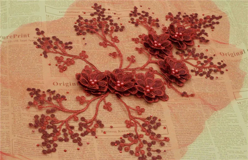 

2 Pieces Lace Applique Flower Trims 3D Wedding Veil Head Ornaments Lace Applique Lace Fabric Dress DIY Lace Accessories