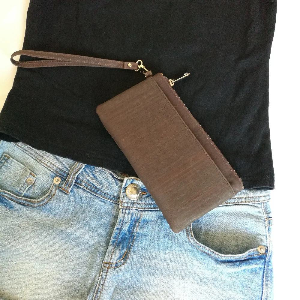 classic handbag cork mobile wallet (4)