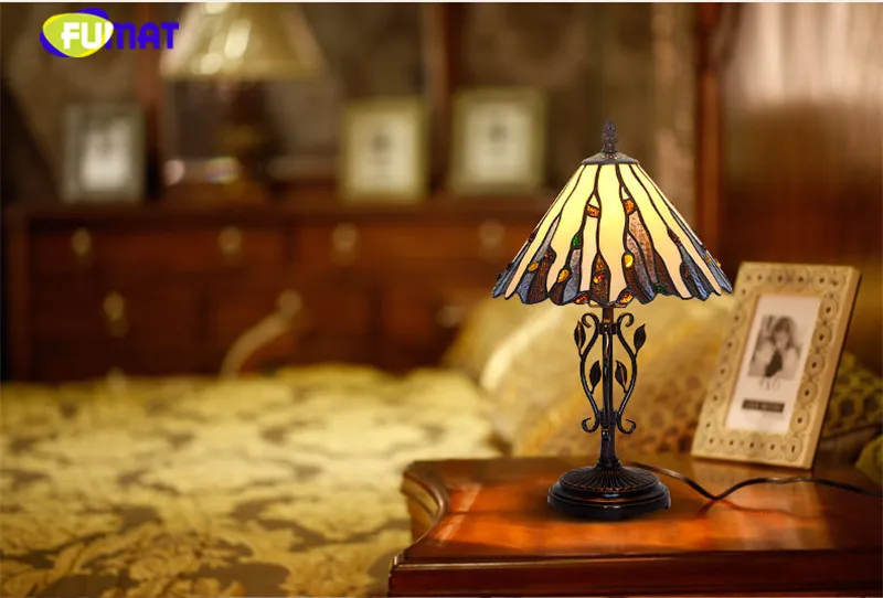 8Tiffany Stained Glass Tabe Lamps for bedroom