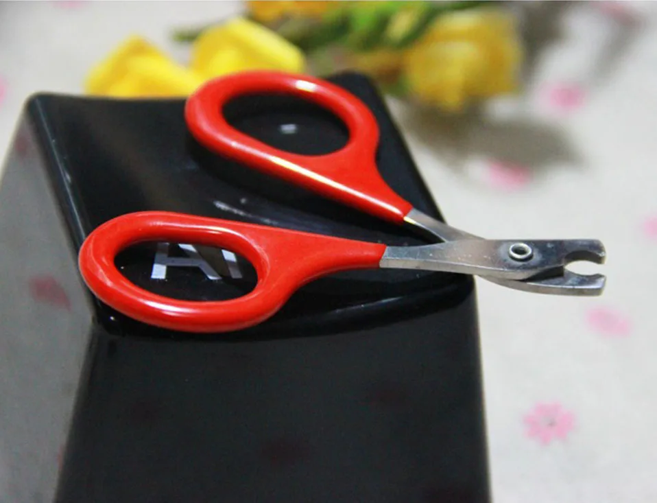 1 PCS Metallic red scissors for cats Solid and durable scissors for claws cat cats products for pets cat nails                   (8)