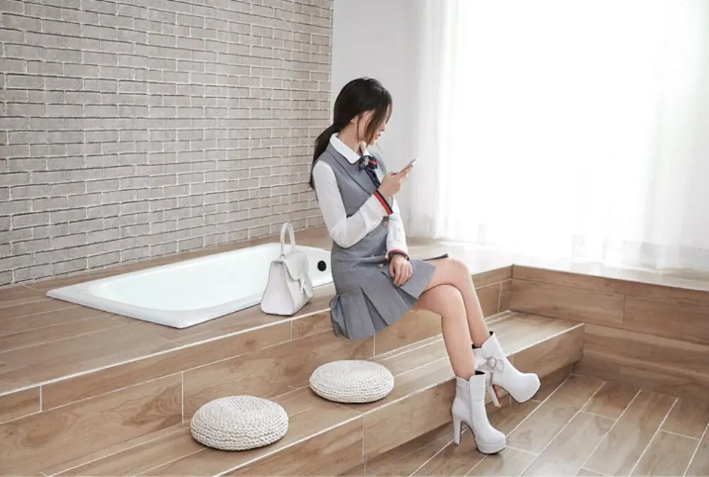 QQ20181202210032