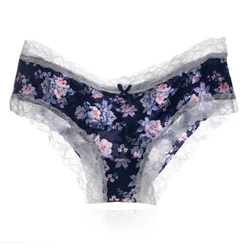 

Women Ice Silk Breathable Panties Sexy Lace Seamless Lady Breifs Middle Waist Soft Smooth Underwear Thin Girls Calcinha Lingerie