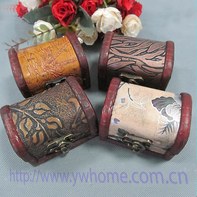 TRUSTYIWEN Retro Vintage Wooden Jewelry Storage Holder Case