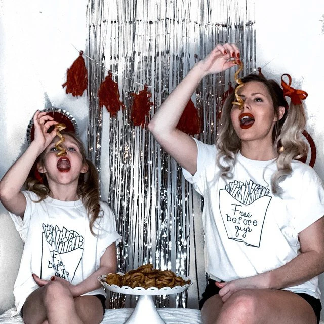 

Mommy and Me Outfits Matching Mother Daughter Shirt Fries Before Guys Mum Girl Match Tshirt Mom Clothes Look Clothing Baby Girls