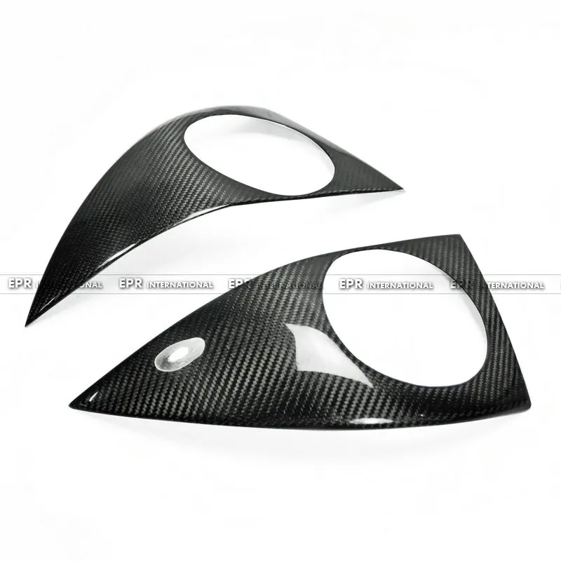 98-05 IS200 Rear Brake Light Cover (2)_1
