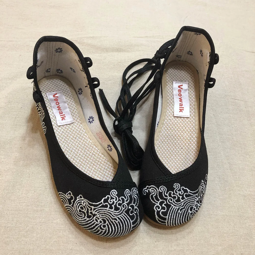 Veowalk/женские парусиновые балетки на плоской подошве с вышивкой; Женская Повседневная прогулочная обувь с ремешком на щиколотке в винтажном стиле; обувь в стиле «Старый Пекин» в китайском стиле