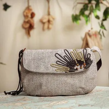 

Fashion National String Appliques Women Shopping Small Handbags!Nice Floral Embrossing Shoulder&Crossbody bags Hot Lady Carrier