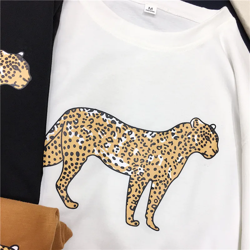 Hirsionsan Корейская летняя леопардовая футболка для женщин 2019 Хлопок Свободные с круглым вырезом короткий рукав футболки для девочек белый