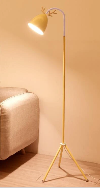 Apricot yellow Торшеры в скандинавском стиле E27 для спальни, гостиной, кабинета, милые Креативные Панты, защита глаз, светодиодные вертикальные напольные светильники - Цвет абажура: Apricot yellow