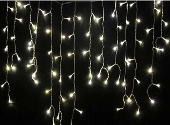 Luzes ao ar Decoração do Natal Guirlandas de Casamento Luzes de Natal Novo! Livre Levou Waterfull ac Led String Luces Navidad Ano 2x2 m 5 Fios de LED