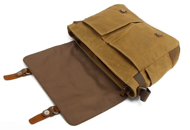 Capacity Display of Woosir Waterproof Waxed Canvas Bag