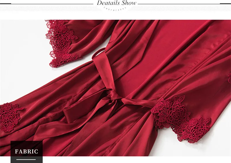 8929473914_1971552434_