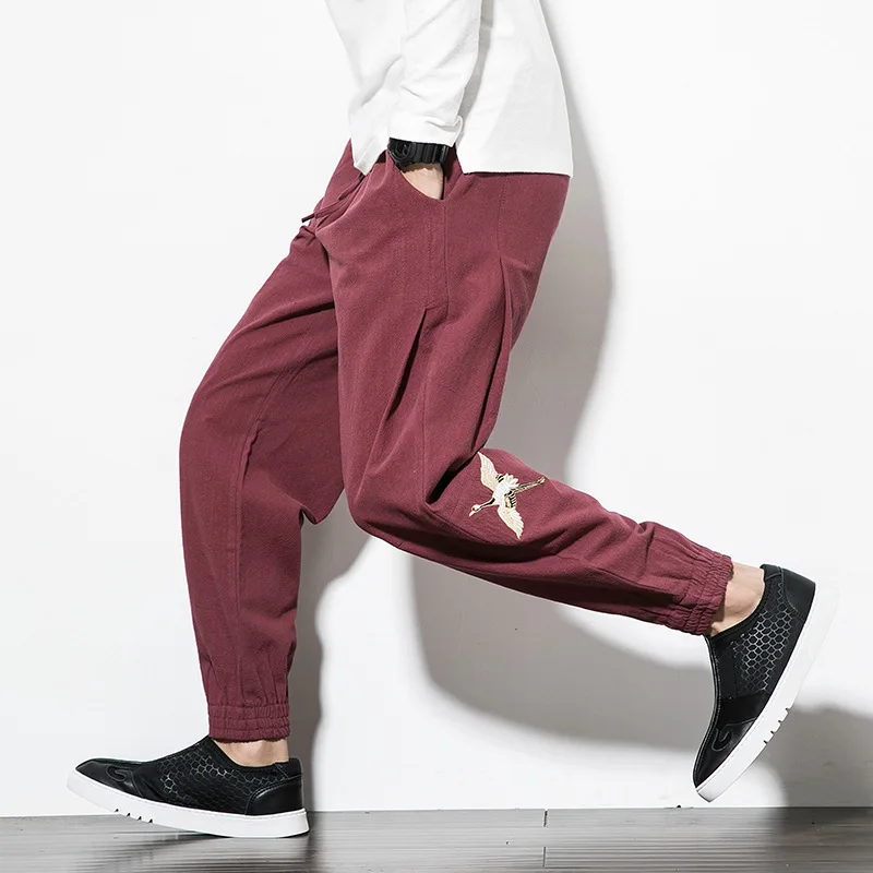 Chinese style embroidery feet pants men cotton and linen loose casual pants autumn retro crane embroidery bouquet foot pants Chinese style embroidery feet pants men cotton and linen loose casual pants autumn retro crane embroidery bouquet foot pants