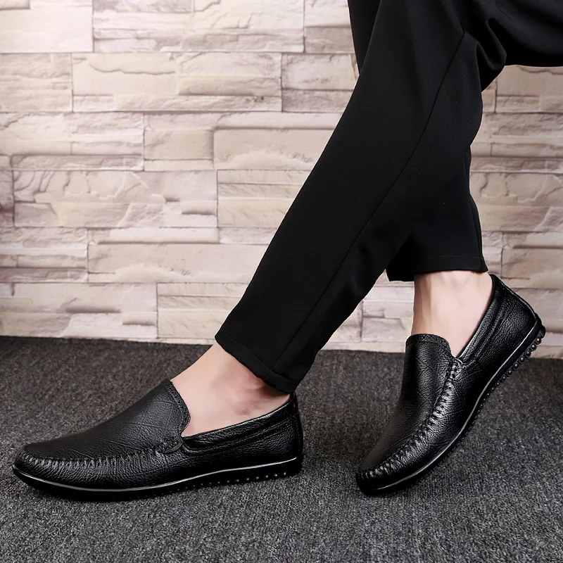 

Fashion Shoes Men Leather Loafers Slip on Breathable 2018 New Men's Shoes Casual Urban Youth Driving Black Big Size Shoe Man 5