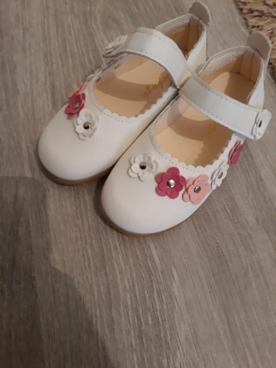 UTB80u5lwRahduJk43Jaq6zM8FXa5