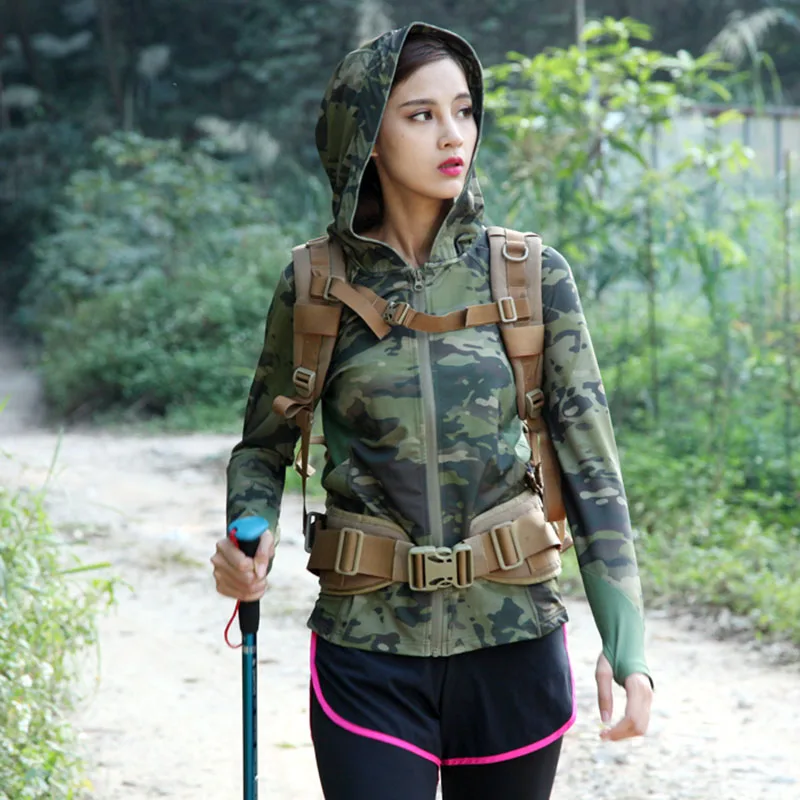 

Woman Camouflage Long-sleeved Hoodies Quick-drying Hoodie Camouflage Outdoor Tactical Shirt Hiking UV Protection Hoodie Shirt