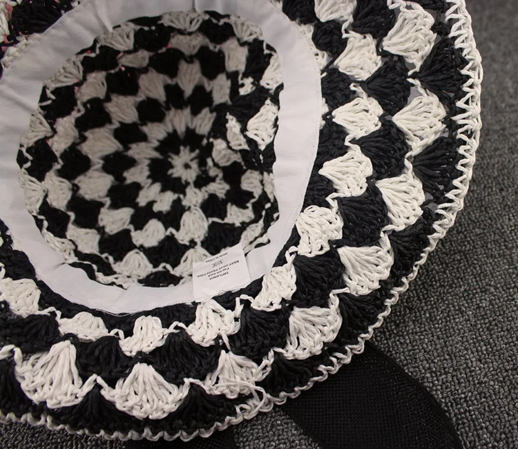 Необычные летние стильные черно-белые клетчатые женские вязаные шапки женские ручное вязание крючком пляжная шляпа от солнца