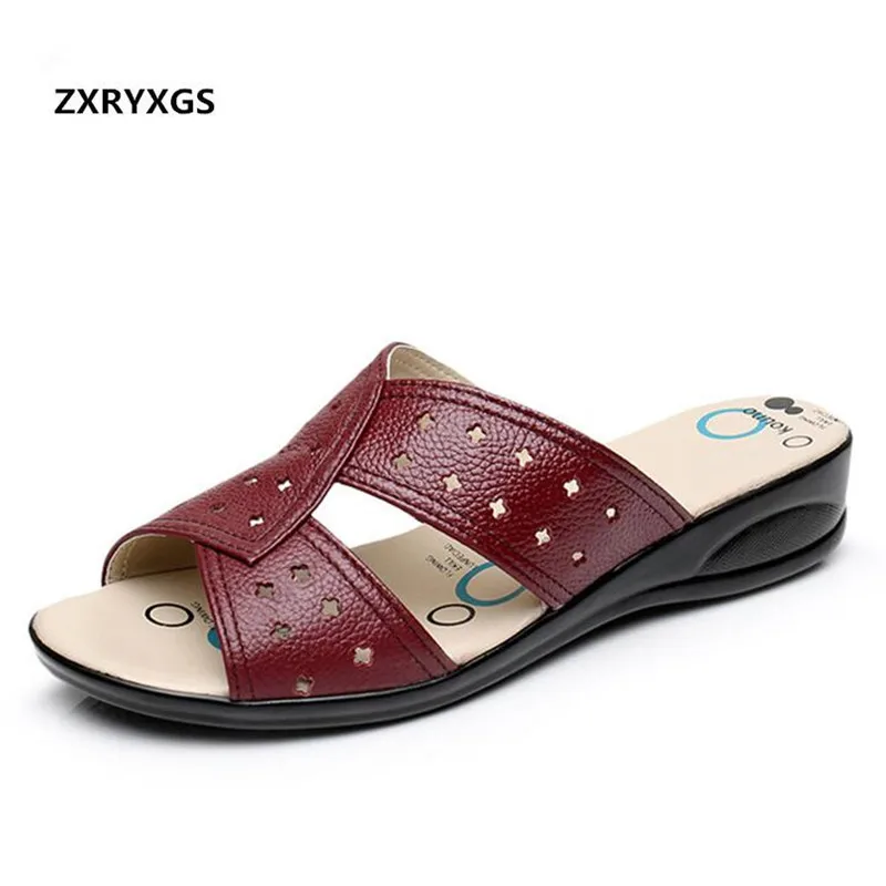 

Light Comfort Soft Hollow Cowhide Leather Shoes Woman Slippers Wwedges Flat Sandals 2019 Summer Casual Sandals Slipper Plus Size