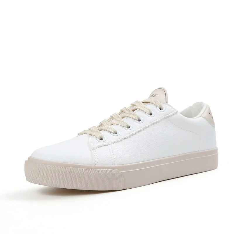 PU Leather Woman Skateboarding Shoes Comfortable Low cut Classic Lacing