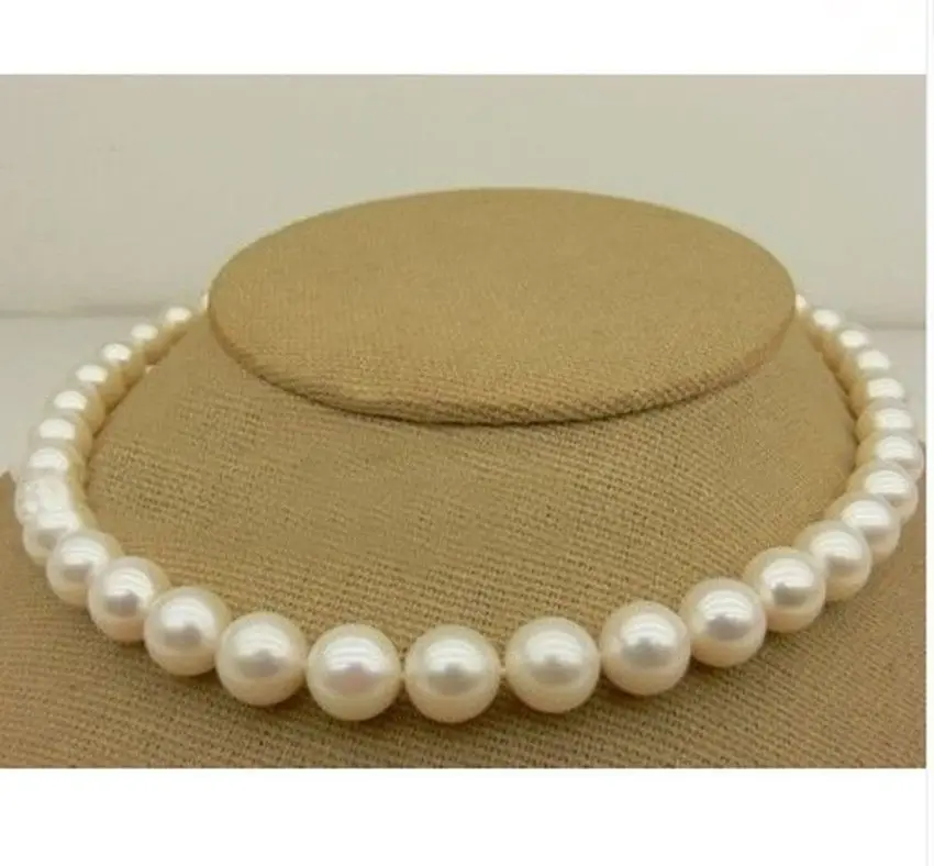 

******Natural AAA++ 9-10 MM SOUTH SEA white PEARL NECKLACE (A0511)
