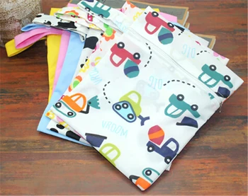 

1PCS Eco-friendly Wet Paper Towel box Outdoor Travel Baby Newborn Kids Wipe Case Box Wet Wipes Dispenser Box Bag