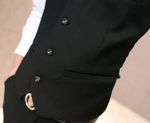 New Wedding Dress High-quality Goods Cotton Men's Fashion Design Suit Vest / Black White Party Men's Business Casual Suit Vest