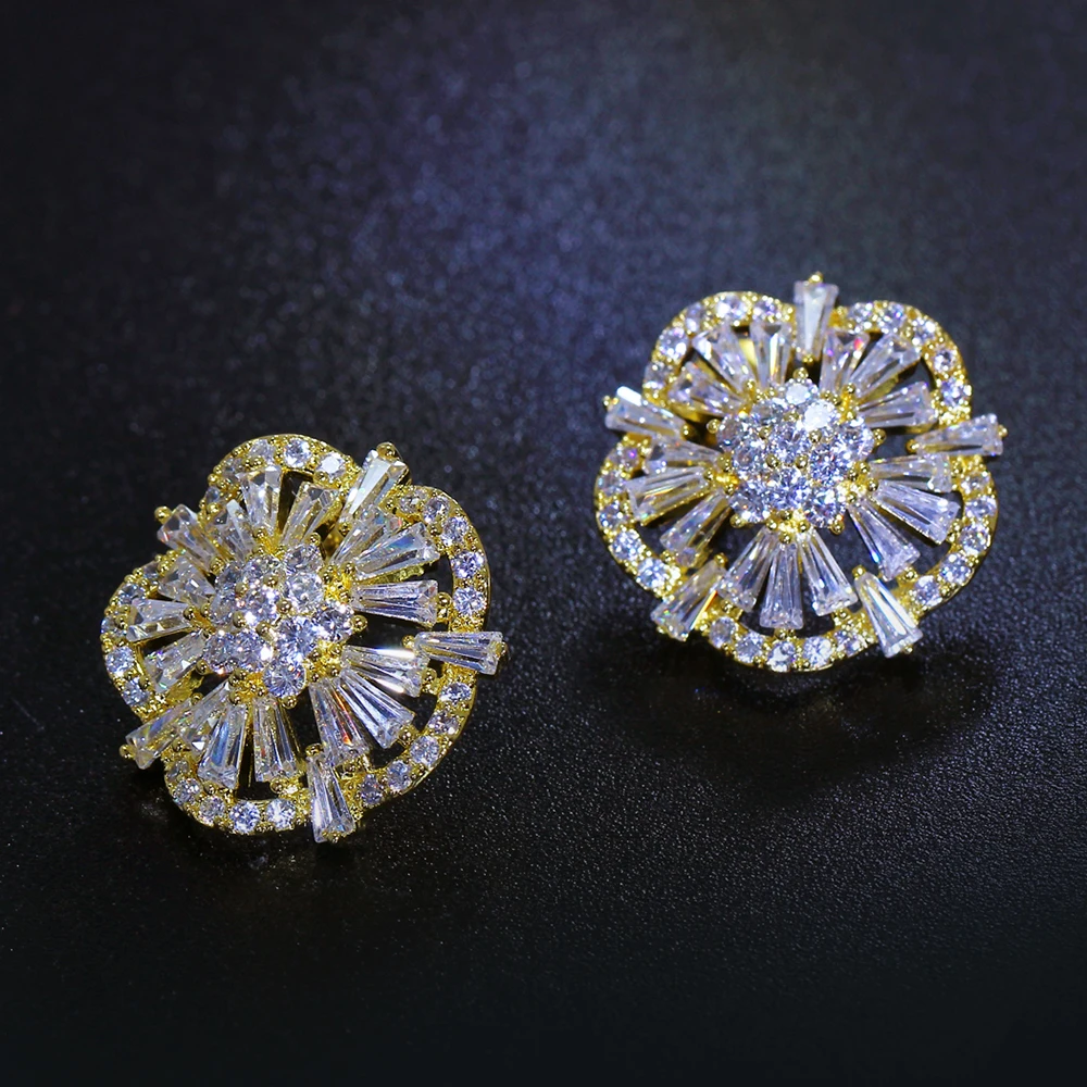 round stud earrings (12)
