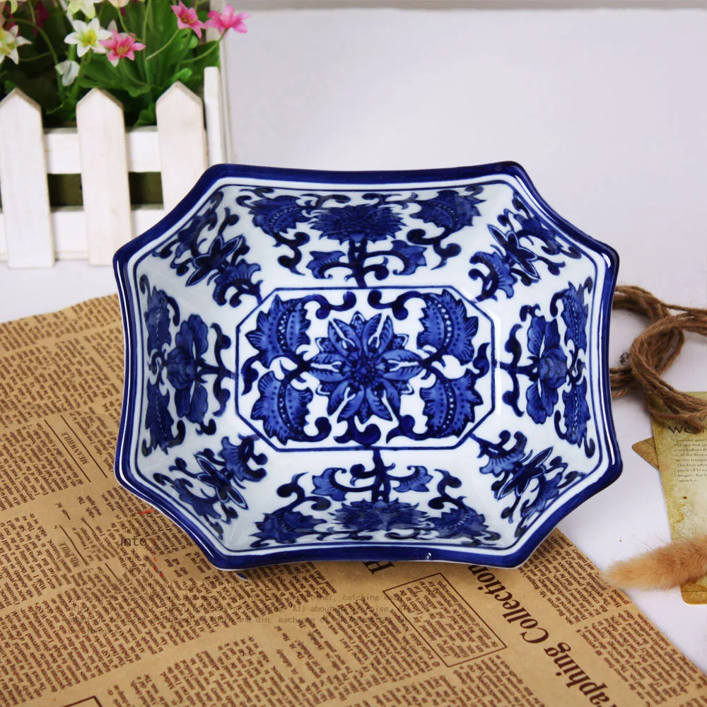 European dry fruit tray blue and white underglaze and paintedirregular shape ceramic fruite plate 4