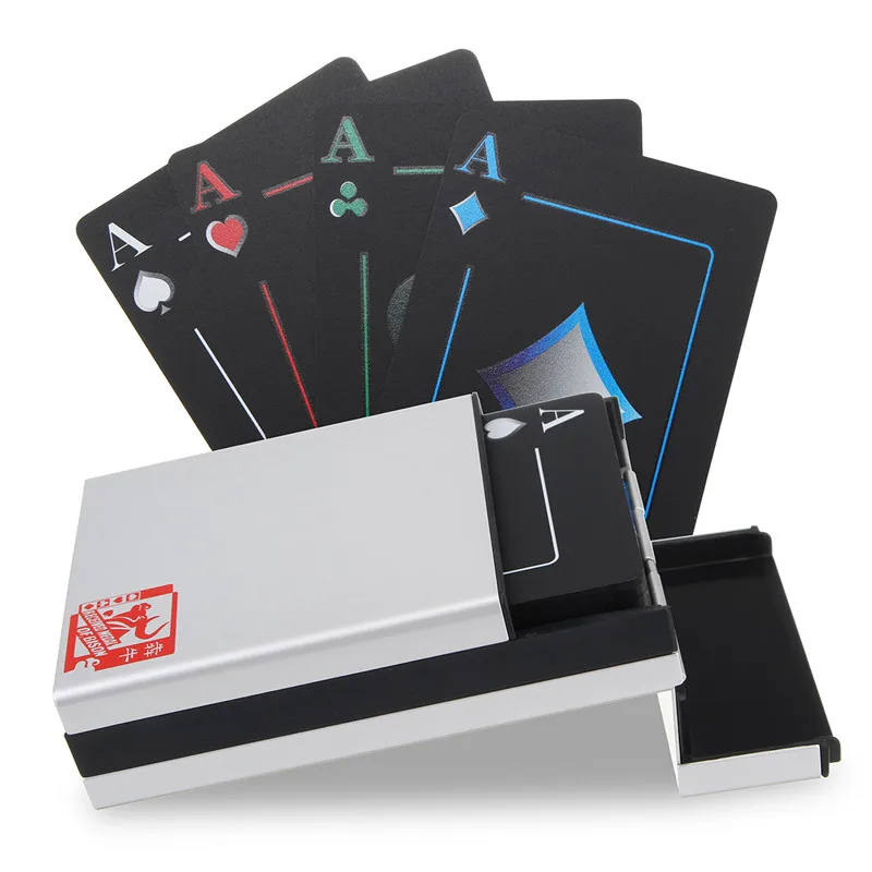 Goedkoop Nieuwe Black Poker Speelkaarten Set PVC Duurzaam Waterdicht Dek met Aluminium Doos Dubbele Matten Sides Geschenken voor Poker Liefhebbers