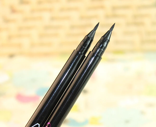 Korean 3 C E Black Extremely Slim Smooth Liquid Eyeliner Pen Waterproof