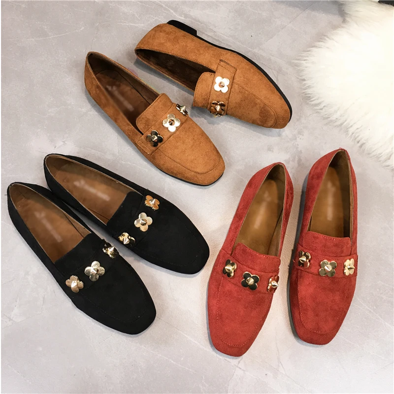 

Metal sweet flower velvet women shoes 2017 spring new fashion square toe rivet flats women comfortable loafers