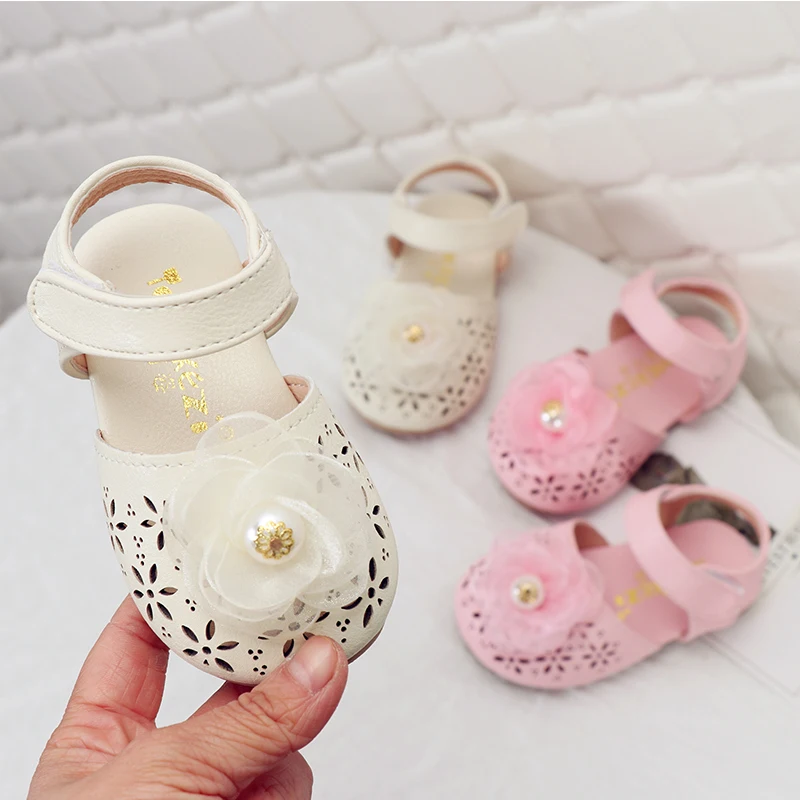 

Босоножки для девочек, летние детские сандалии, детские кроссовки с мягкой подошвой, сандалии для девочек с цветами, модная пляжная обувь