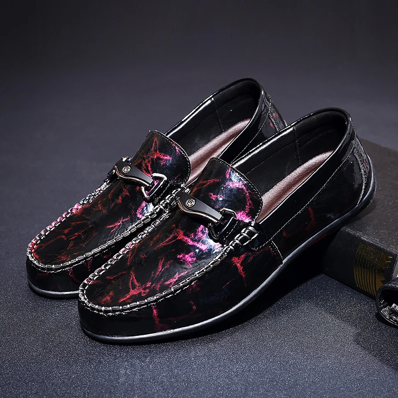 

Brand 2019 Fashion Summer Style Soft Moccasins Men Loafers High Quality Genuine Leather Shoes Men Flats Gommino Driving Shoes
