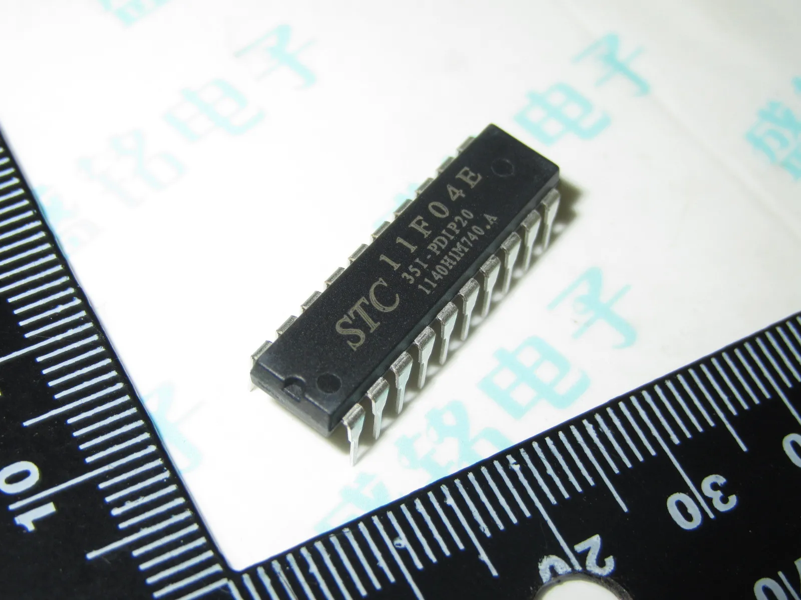 В новом оригинальном STC11F04E-35 e-PDIP20 DIP-20--SMDZ2 | Электронные компоненты и